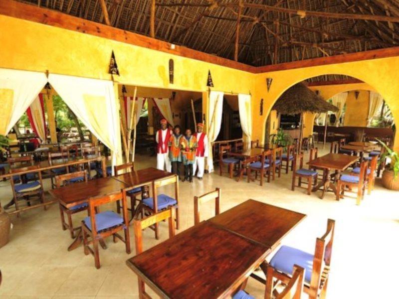 Hotel Waikiki Pwani Mchangani